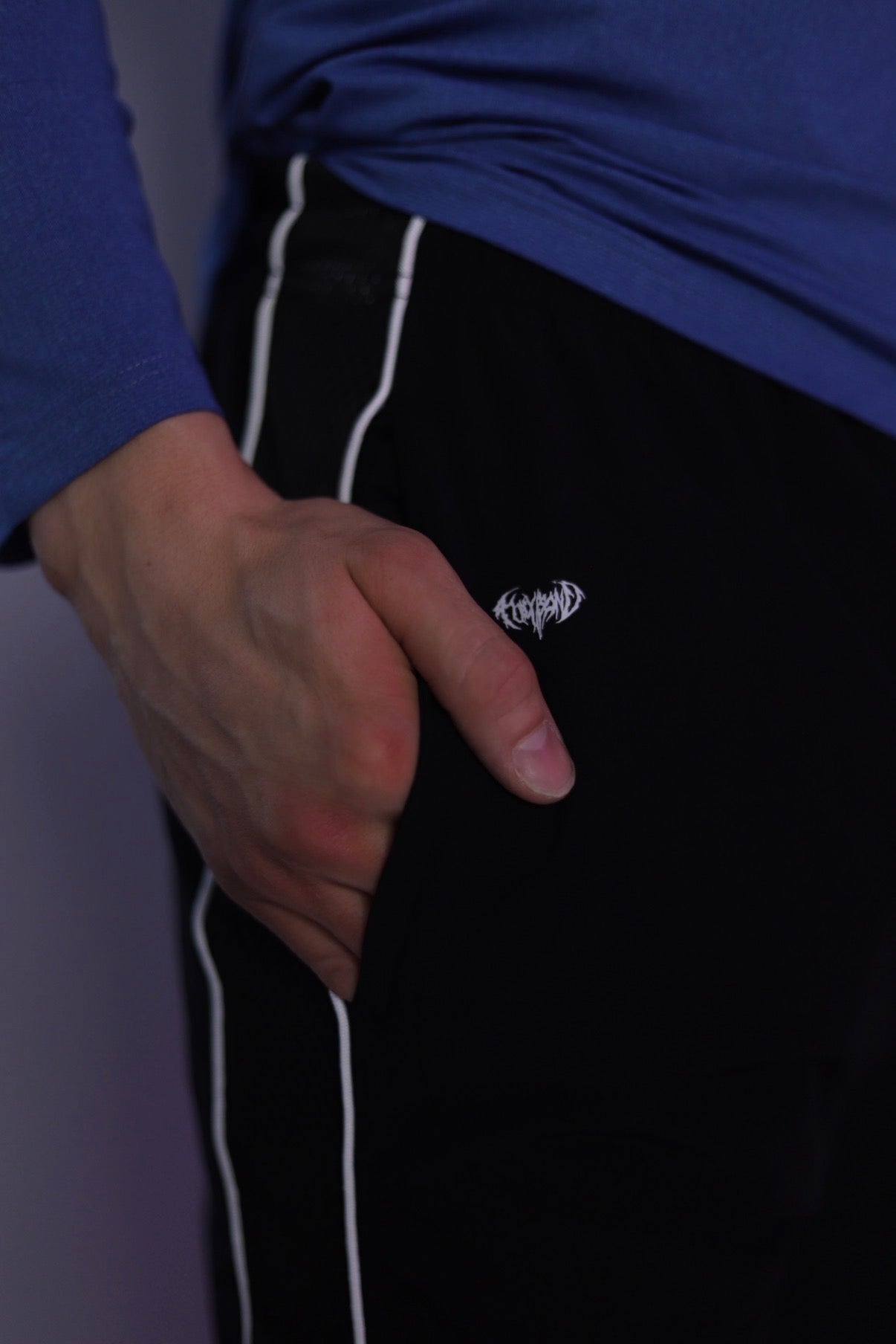 𝗘̘̚𝗿̘̚𝗿̘̚𝗼̘̚𝗿̘̚ 𝟰̘̚𝟬̘̚𝟰̘̚: Dawn - Crash Loop Joggers in Obsidian