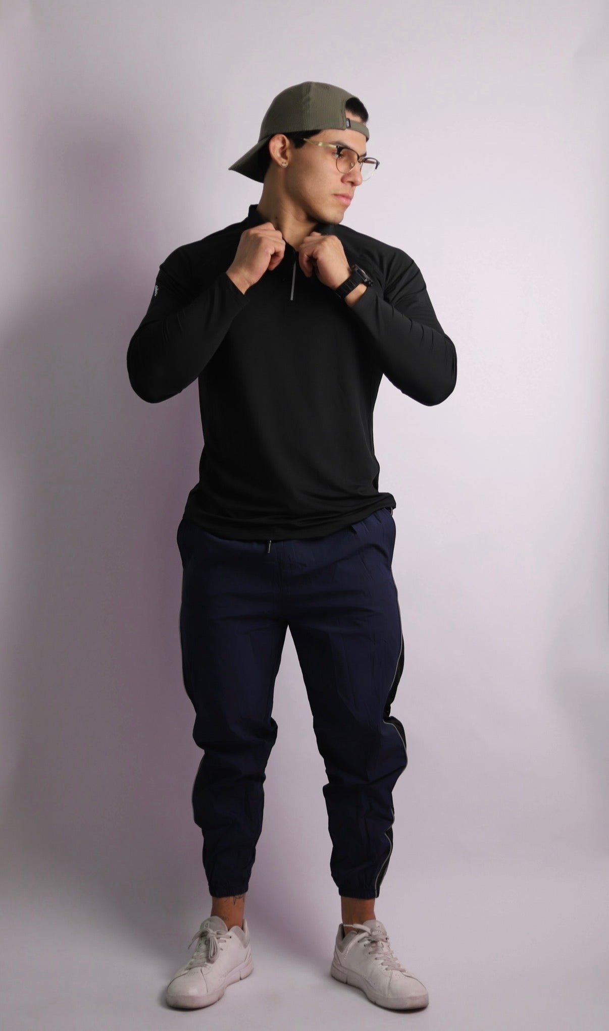 𝗘̘̚𝗿̘̚𝗿̘̚𝗼̘̚𝗿̘̚ 𝟰̘̚𝟬̘̚𝟰̘̚: Dawn - Crash Loop Joggers in Azure