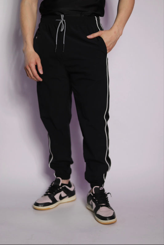 𝗘̘̚𝗿̘̚𝗿̘̚𝗼̘̚𝗿̘̚ 𝟰̘̚𝟬̘̚𝟰̘̚: Dawn - Crash Loop Joggers in Obsidian