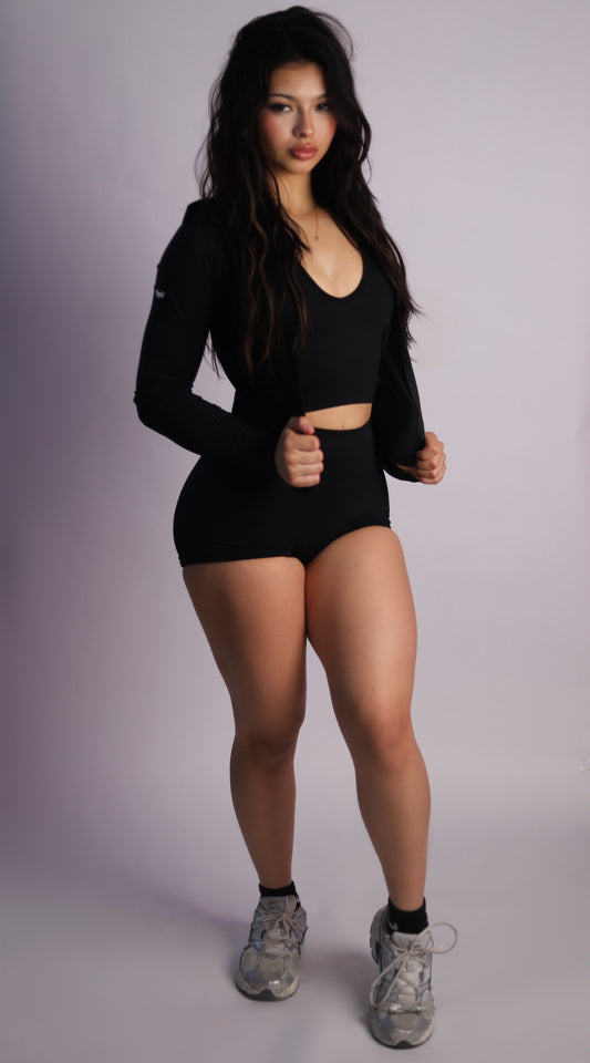 𝗘̘̚𝗿̘̚𝗿̘̚𝗼̘̚𝗿̘̚ 𝟰̘̚𝟬̘̚𝟰̘̚: Dawn - Glitchborne Valkyrie Set in Obsidian