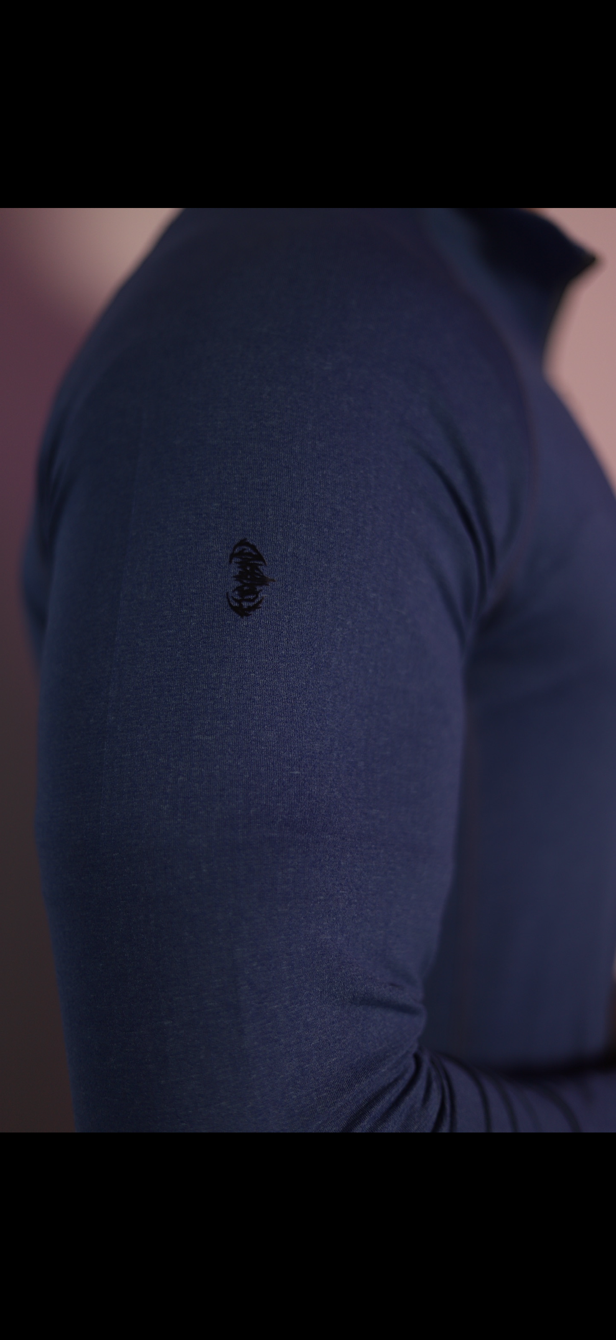 𝗘̘̚𝗿̘̚𝗿̘̚𝗼̘̚𝗿̘̚ 𝟰̘̚𝟬̘̚𝟰̘̚: Dawn - Malware Stitch Quarter Zip in Azure