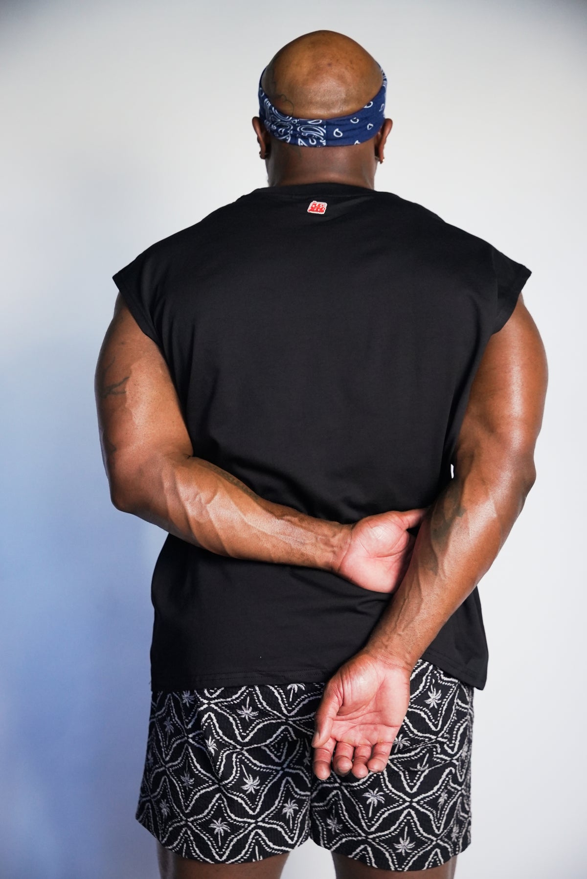 Cap Stone Cutoff - Black