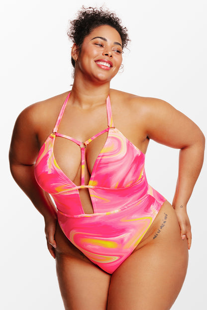Swirlfriend Strappy Halter Plus Size One Piece Swimsuit