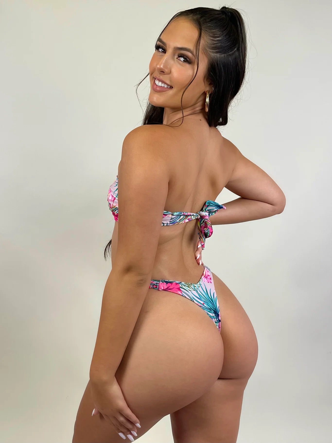 TAHITI SCRUNCHIE V BOTTOM